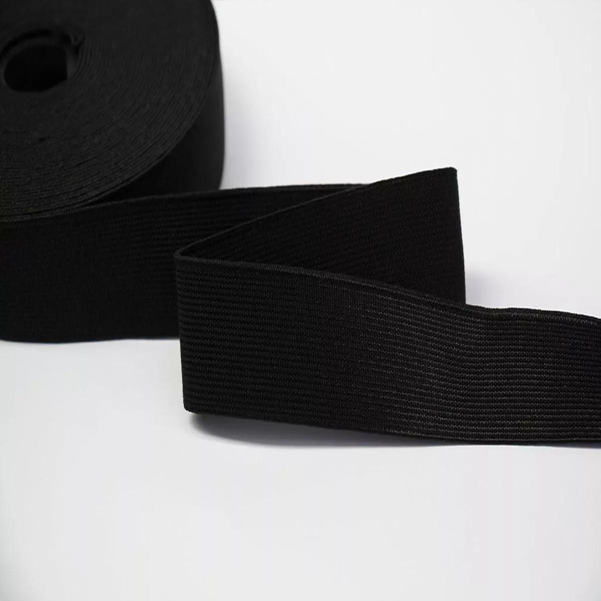 *Knitted Non-Roll Elastic – Black